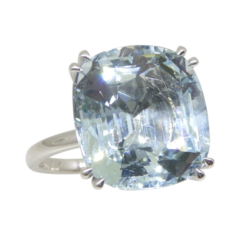 Aquamarine and diamond ring